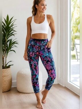 Lilly Pulitzer Weekender Midi Leggings in Onyx Twilight Coral XXS